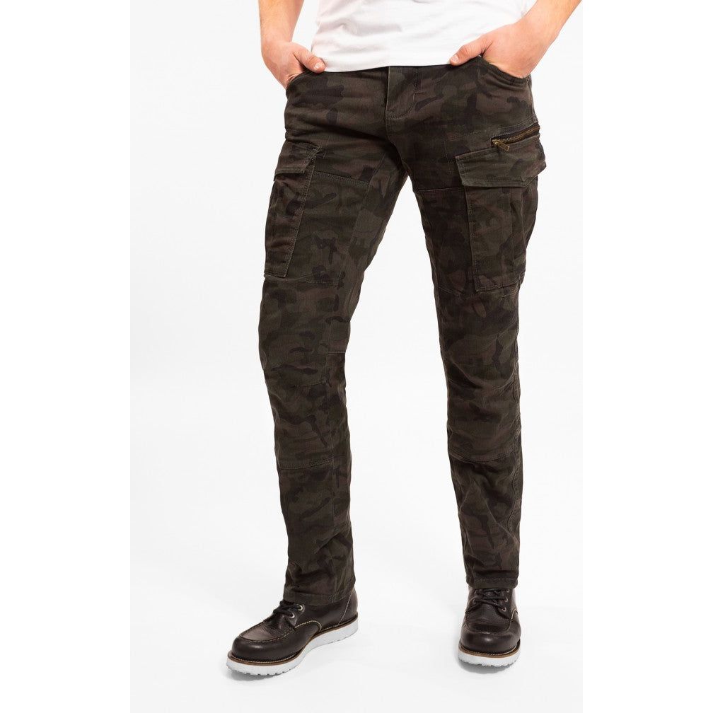 MOTORRADHOSE CARGO STYLE STROKER MIT PROTEKTOREN IN CAMEL ODER CAMOUFLAGE