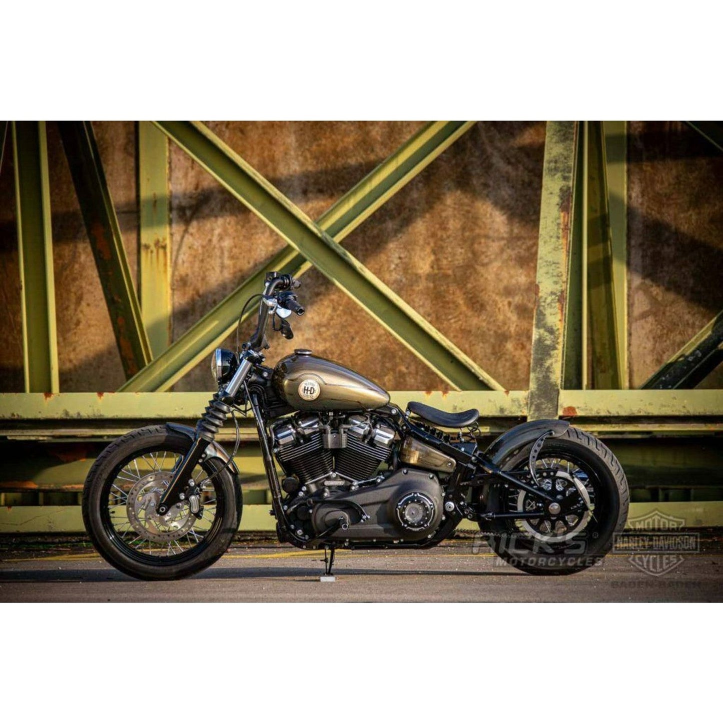 KUPPLUNGSDECKEL "BULLAUGE" FÜR SOFTAIL & TOURING MODELLE AB (2017)