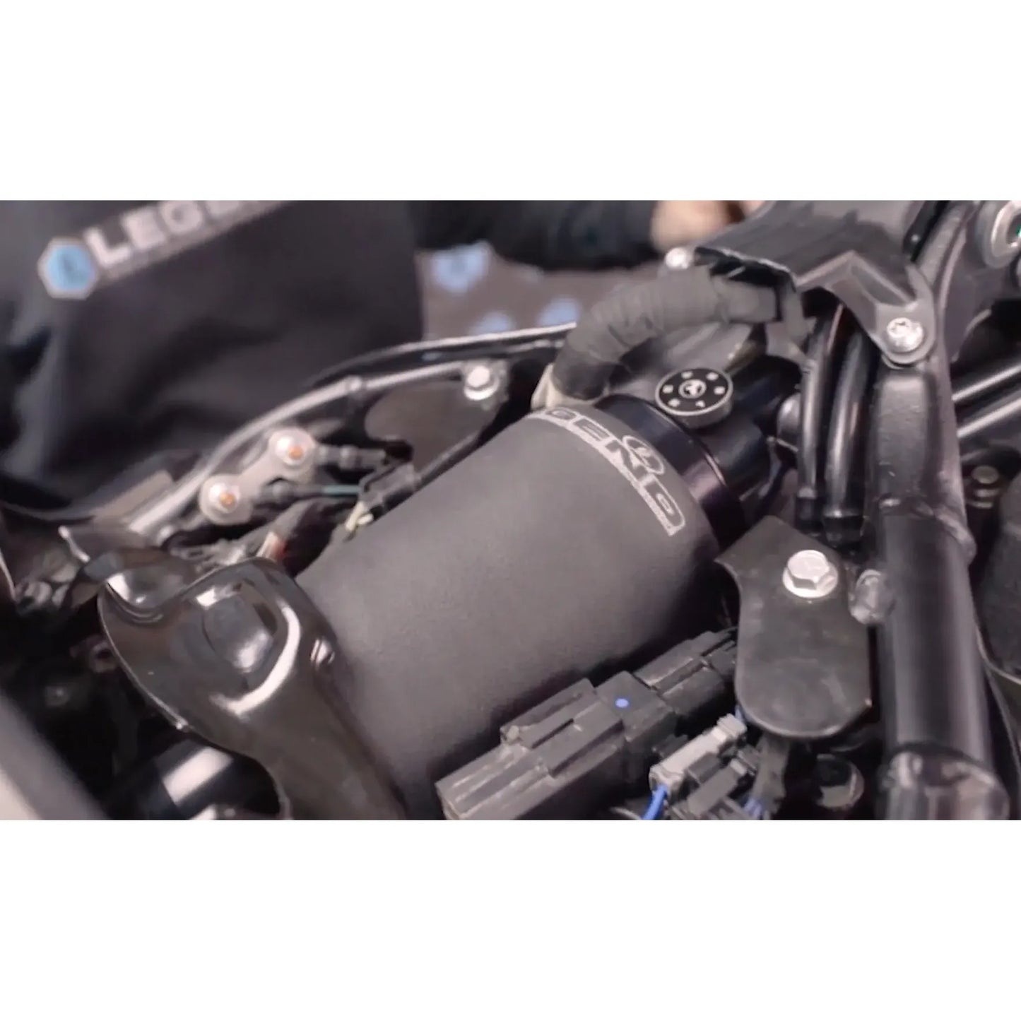 Air-A Luftfahrwerk hinten für Harley M8 Softail 2018–2026 – Ansicht 2