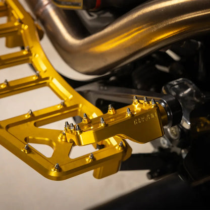 AGGRESSOR BREMSPEDAL GOLD FÜR TOURING 1999–2026 – Produktbild 5