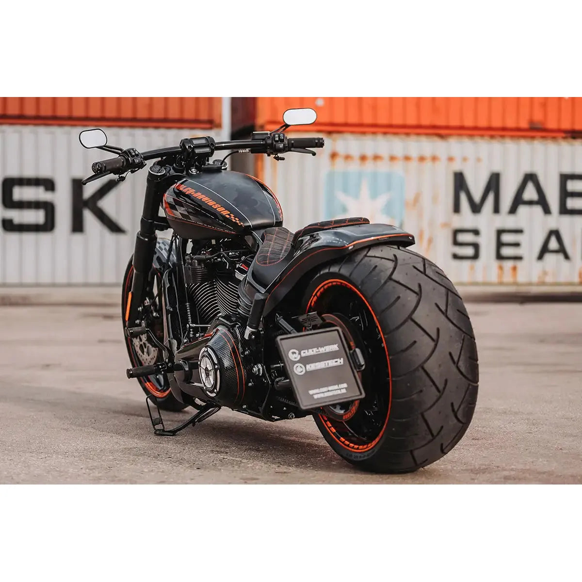CULT-WERK - KENNZEICHENHALTER INKL. EINSCHUBRAHMEN MIT TÜV FÜR SOFTAIL AB (2018)