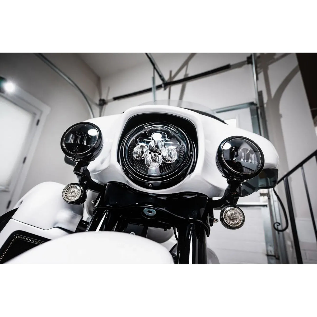 ProBeam LED-Zusatzscheinwerfer 4,5 Zoll Schwarz ECE für Harley-Davidson Touring und Road King – Custom Dynamics – Bild 3