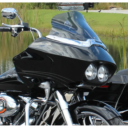 SPORT FLARE WINDSCHILD 12 ZOLL DARK SMOKE – ROAD GLIDE (1998–2013) – MIT ABE – PRODUKTFOTO
